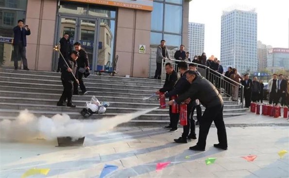 威海產(chǎn)投集團(tuán)開展“全民消防，生命至上” 消防宣傳月活動(dòng)